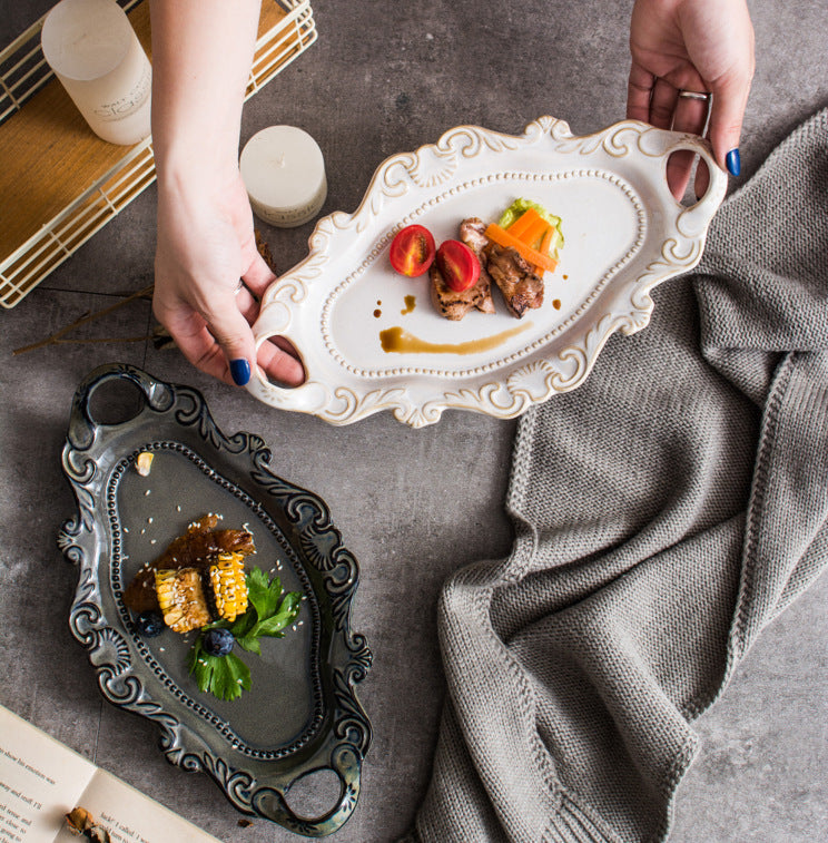 Exquisite white European-style embossed two-handled plate: the perfect personalized gift