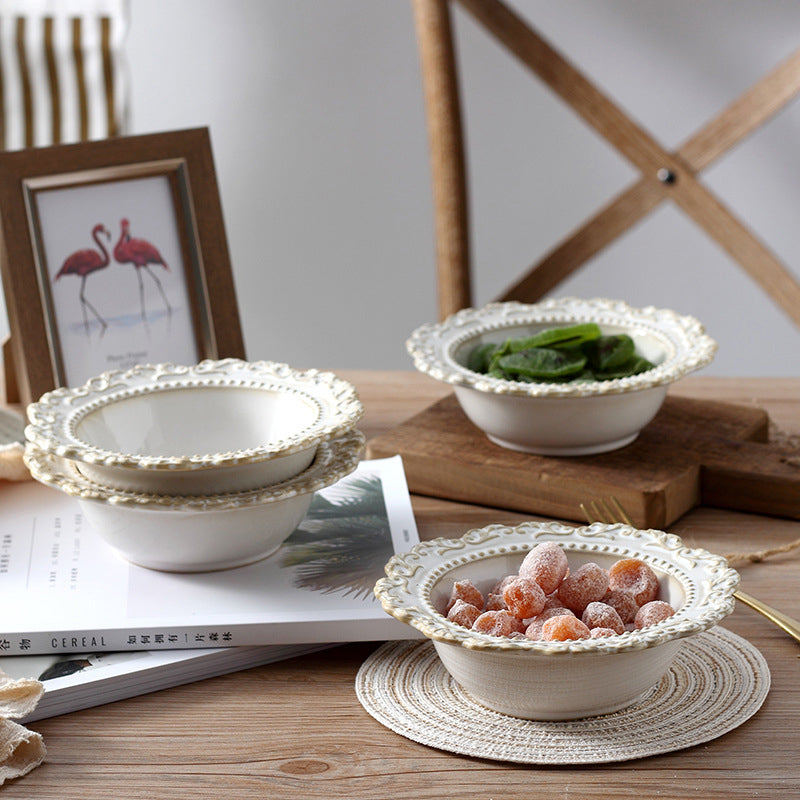 Exquisite Vintage Embossed Ceramic Salad Bowls: The Perfect Personalized Gift