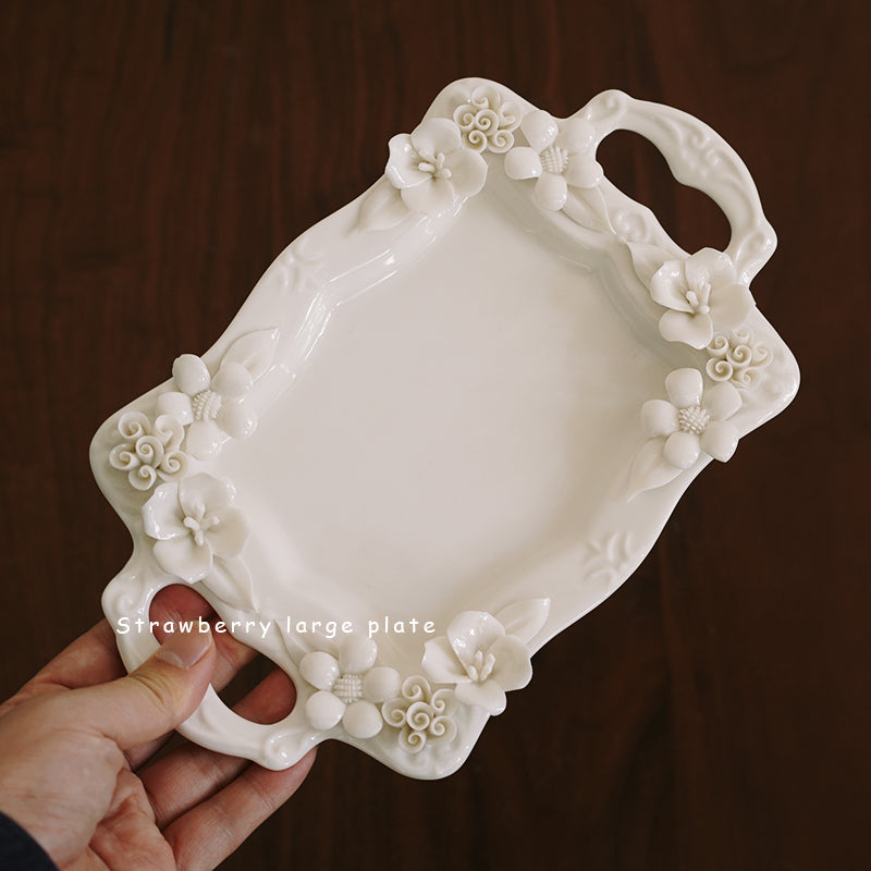 Exquisite European Vintage Floral Ceramic Tray: The Perfect Personalized Gift