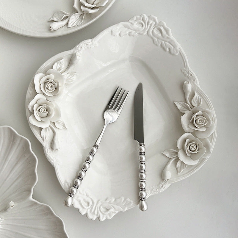 Exquisite Handcrafted Embossed Ceramic Dessert Plate: The Perfect Personalized Gift