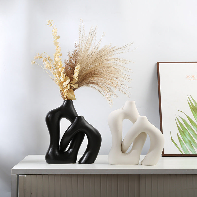 Exquisite Ceramic Art Vase Set: Add Elegant Beauty to Your Space