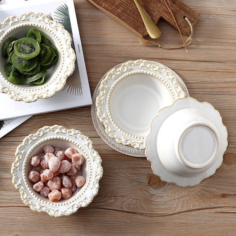 Exquisite Vintage Embossed Ceramic Salad Bowls: The Perfect Personalized Gift