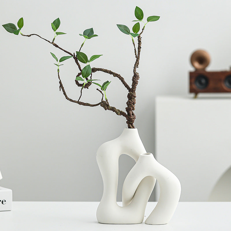 Exquisite Ceramic Art Vase Set: Add Elegant Beauty to Your Space