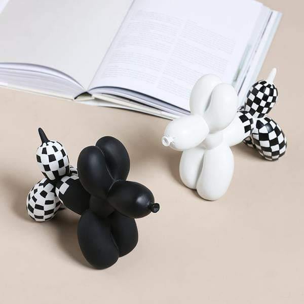 Checkered Balloon Dogs